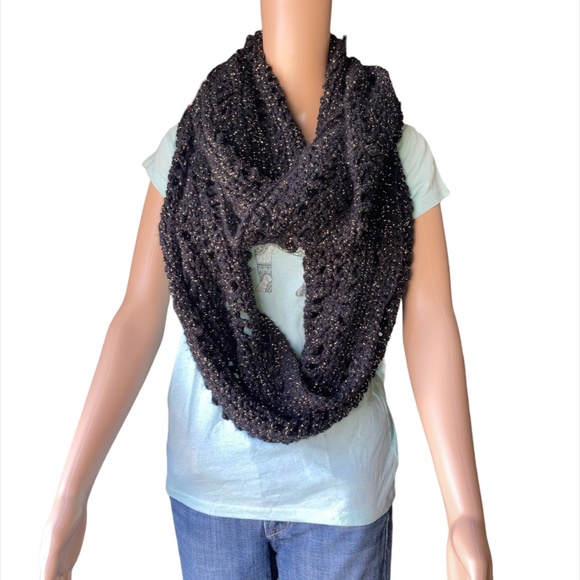 Black & Gold Convertible Scarf Poncho Shawl Wrap Versatile Hand Crocheted OOAK! - Picture 9 of 11